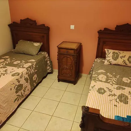 Romvi Village شقة Amaliada