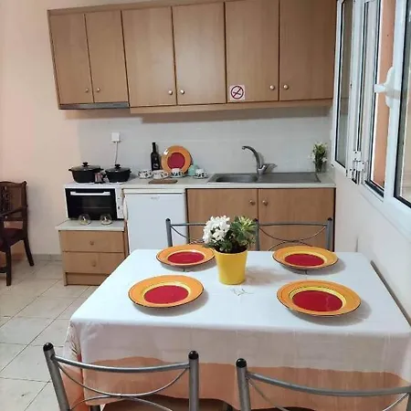 Apartment Romvi Village Amaliada